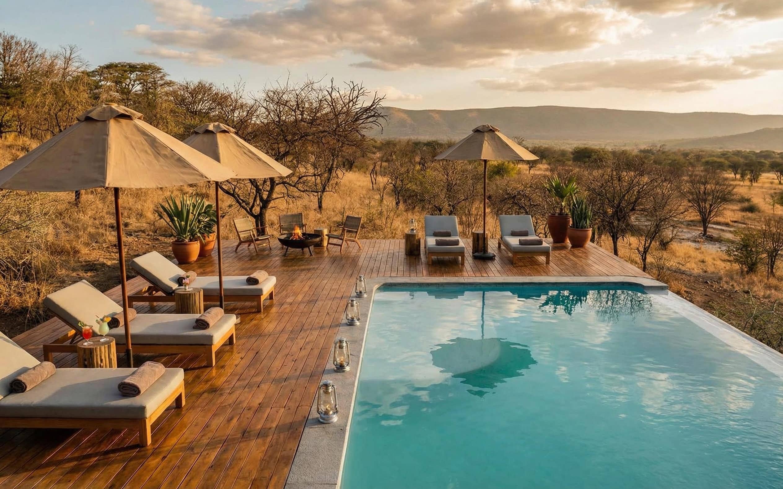 Lavish safari suite with four-poster bed